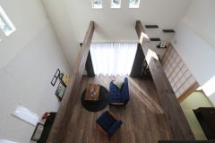 RENATAレナータ 029 　吹き抜けのある家