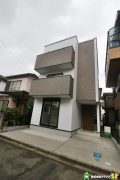 RENATAレナータ 041 　ナチュラルモダンな３階建