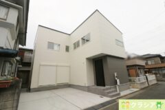 RENATAレナータ 094　ライトモダン